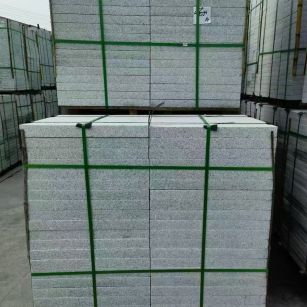 崇左 芝麻白火烧，园林广场市政工程地铺石，1.8~5.0厚均有现货