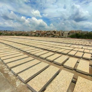 崇左 黄金麻荔枝面花岗岩石材地铺石防护中