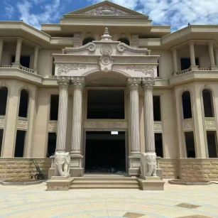 崇左 黄金麻别墅外墙干挂，大柱，大象，蘑菇石，雕花板