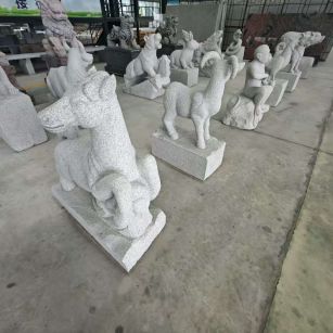 崇左 芝麻白花岗岩造型立体雕刻——十二生肖