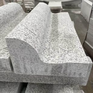 崇左 白麻花岗岩S型路沿石，路侧石，马路牙子等