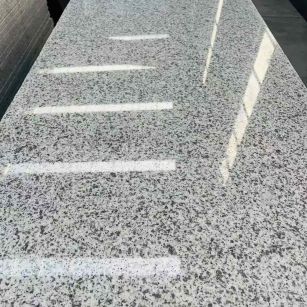 崇左 白麻花岗岩光面毛板