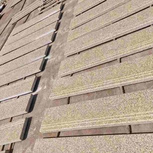 崇左 黄金麻花岗岩光面楼梯踏步