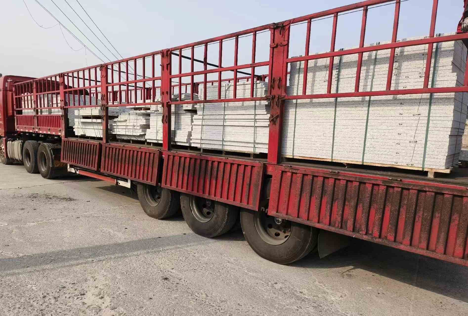 崇左 白麻荔枝面外墙干挂，工厂装车日常