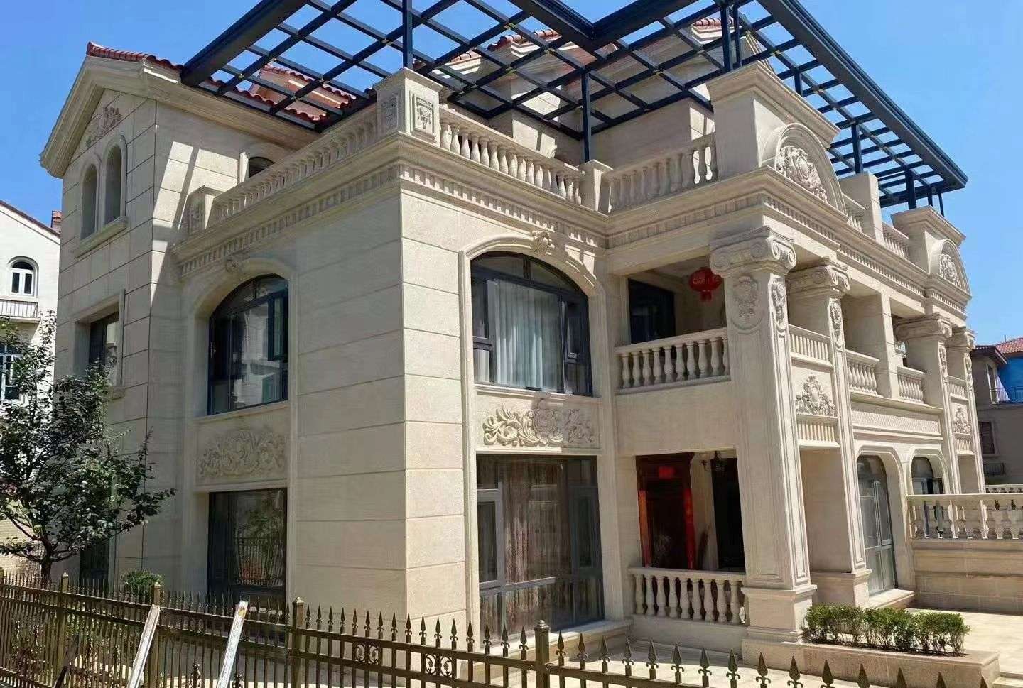 崇左 黄金麻花岗岩荔枝面别墅外墙干挂