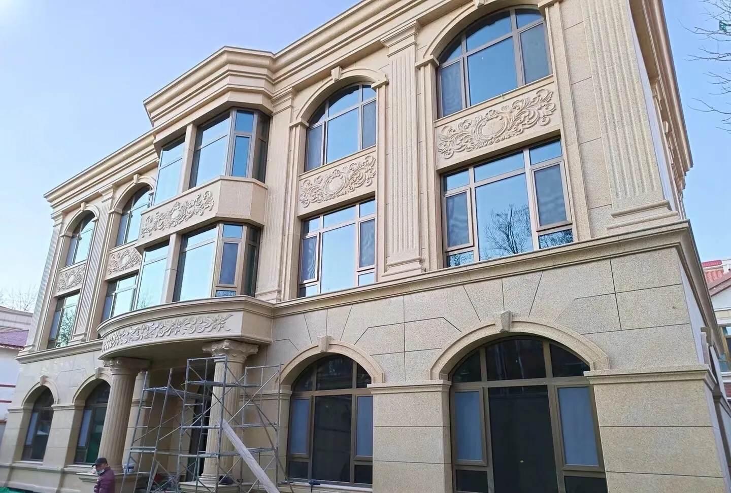 崇左 黄金麻花岗岩别墅外墙干挂