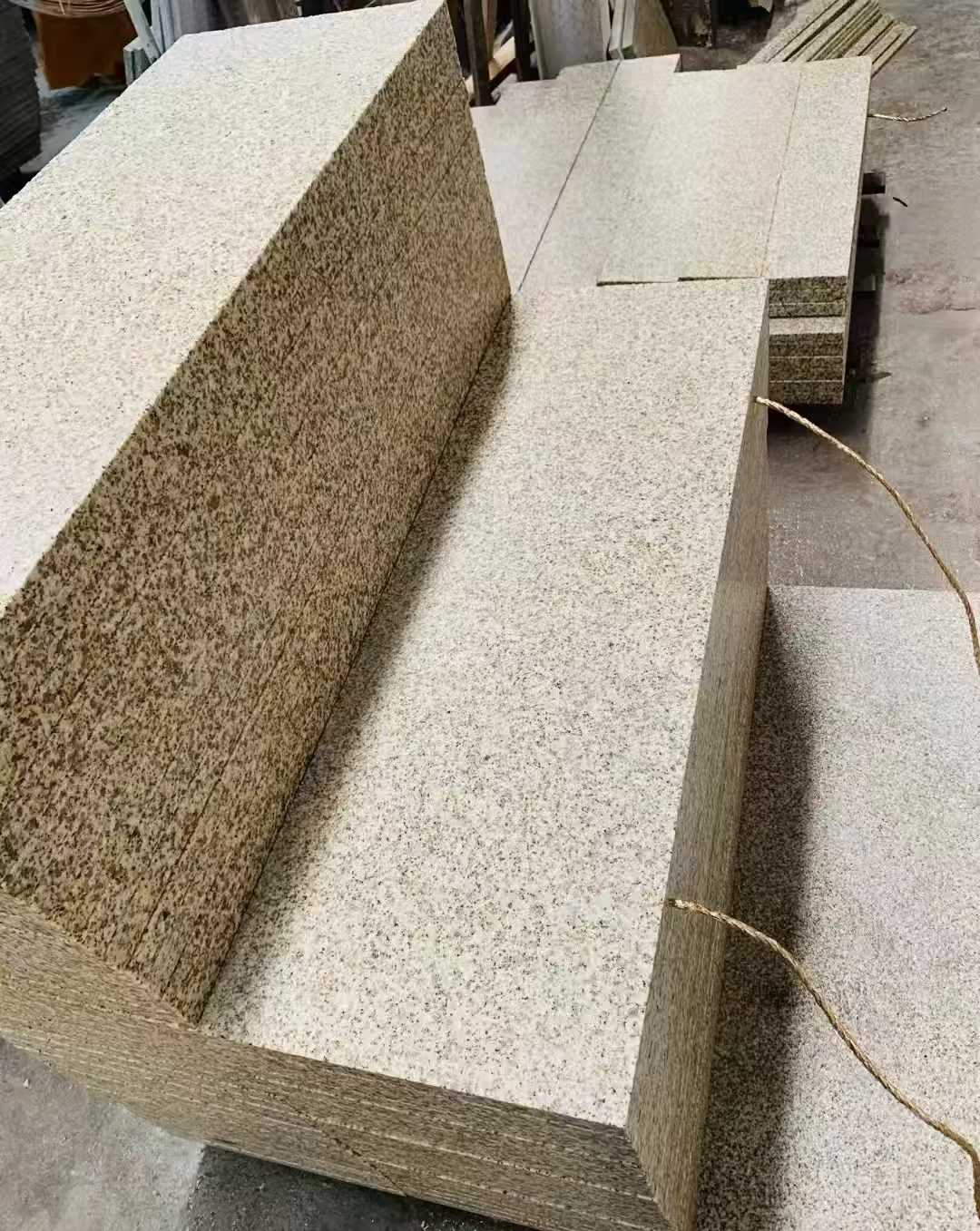 崇左 黄金麻荔枝面外墙干挂成品