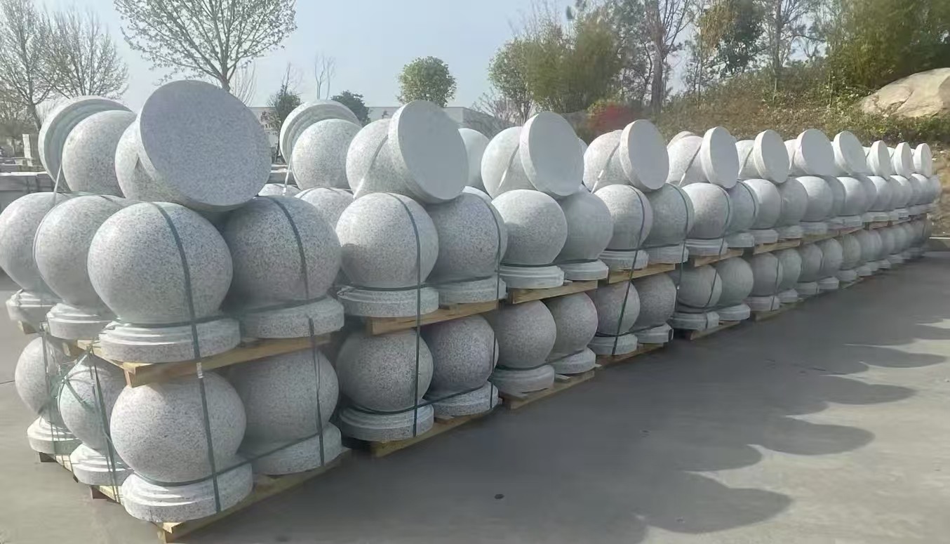 崇左 白麻花岗岩石材圆球，石球，挡车球，隔离球，景观石球，风水球等