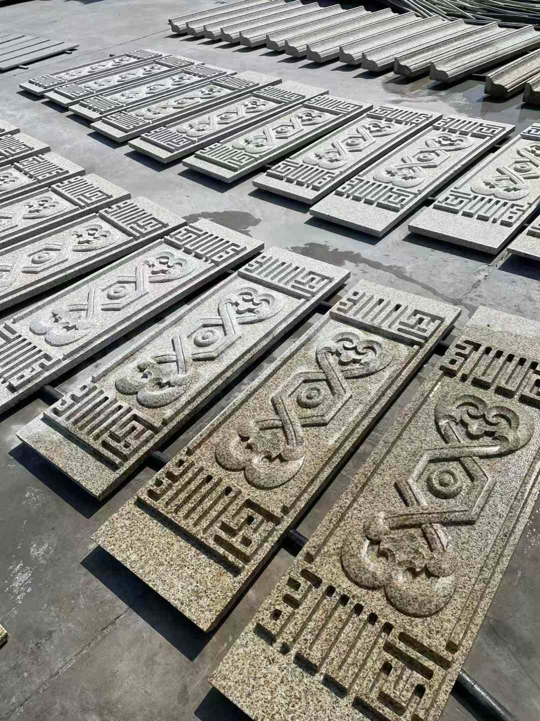 崇左 黄金麻花岗岩外墙雕刻板